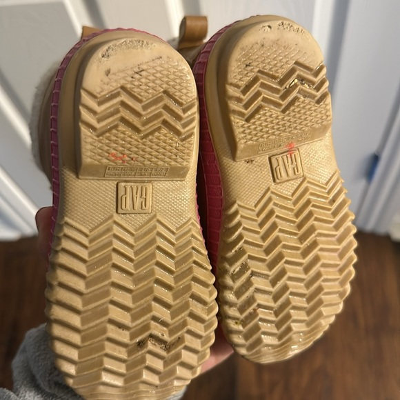 winter boot oh water talla 7/8 de gap - Picture 3 of 4